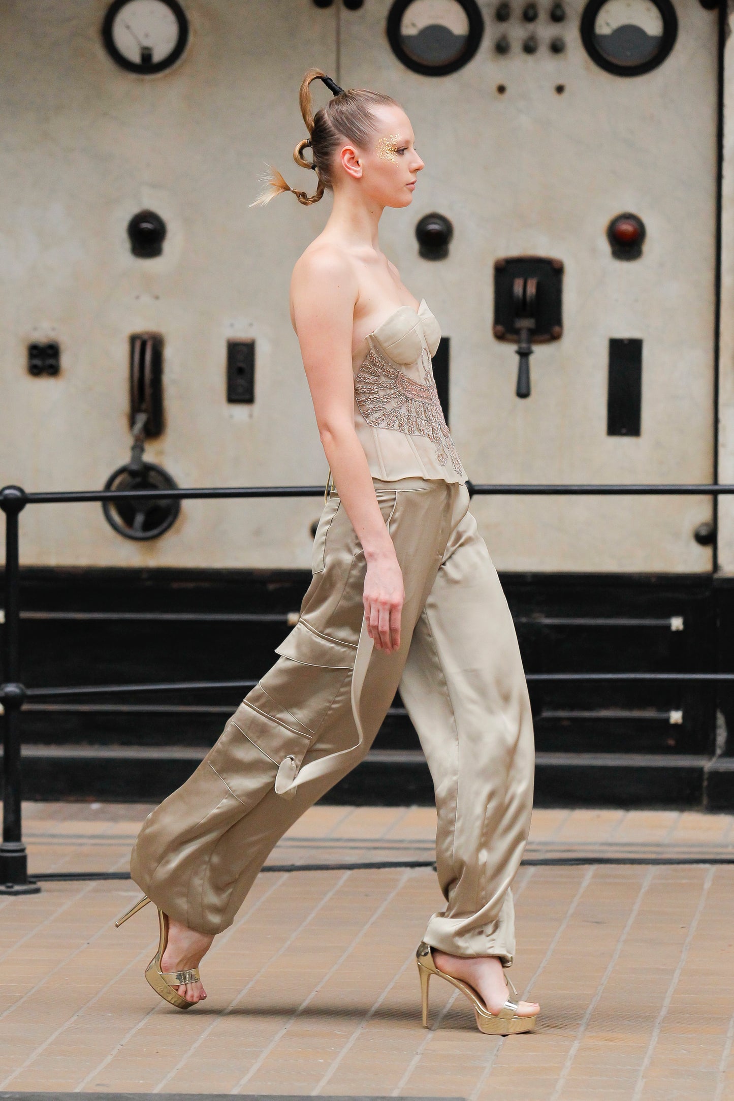SALOONA Pants