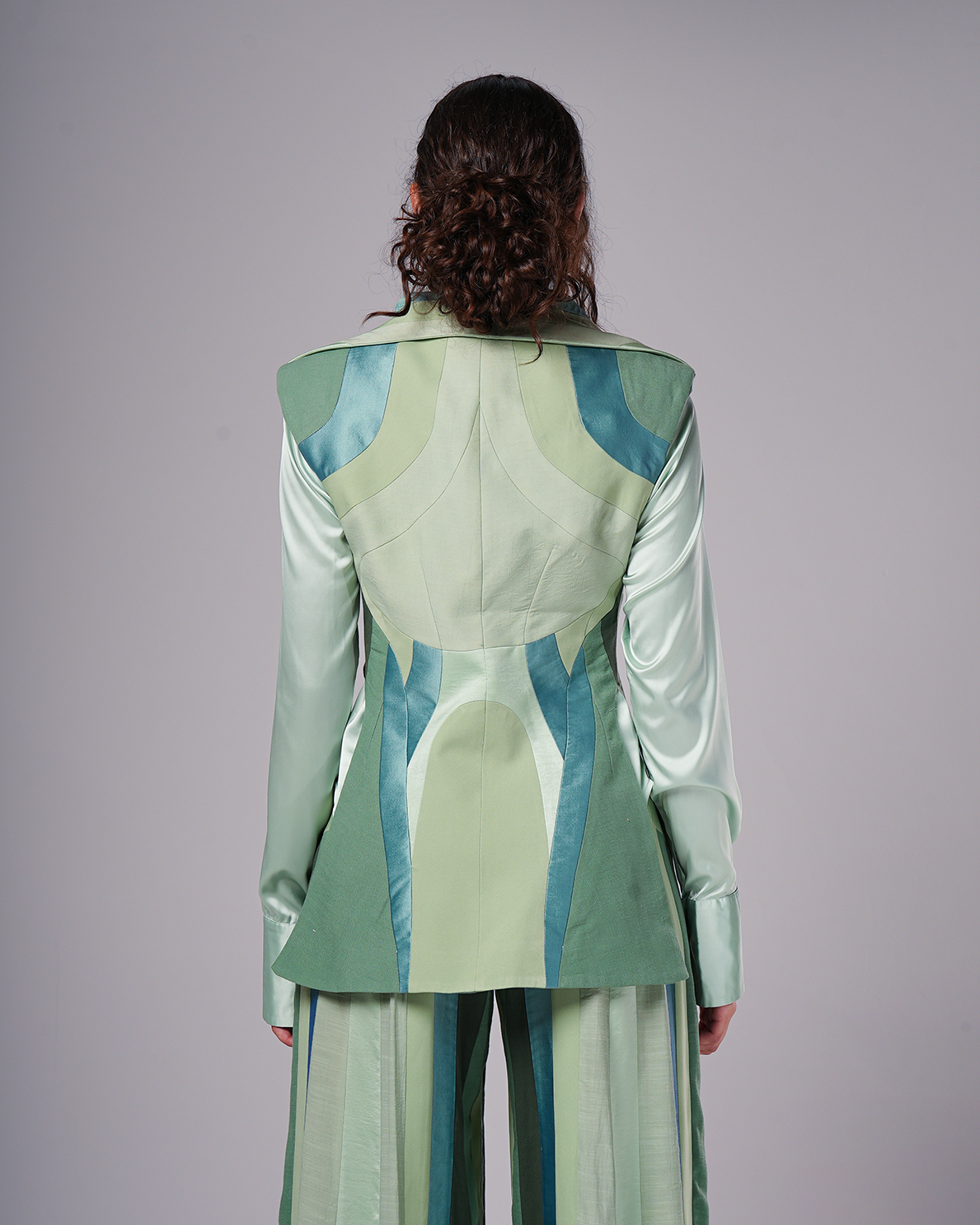 TEAL PANELLED VEST