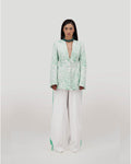 The Amira Set