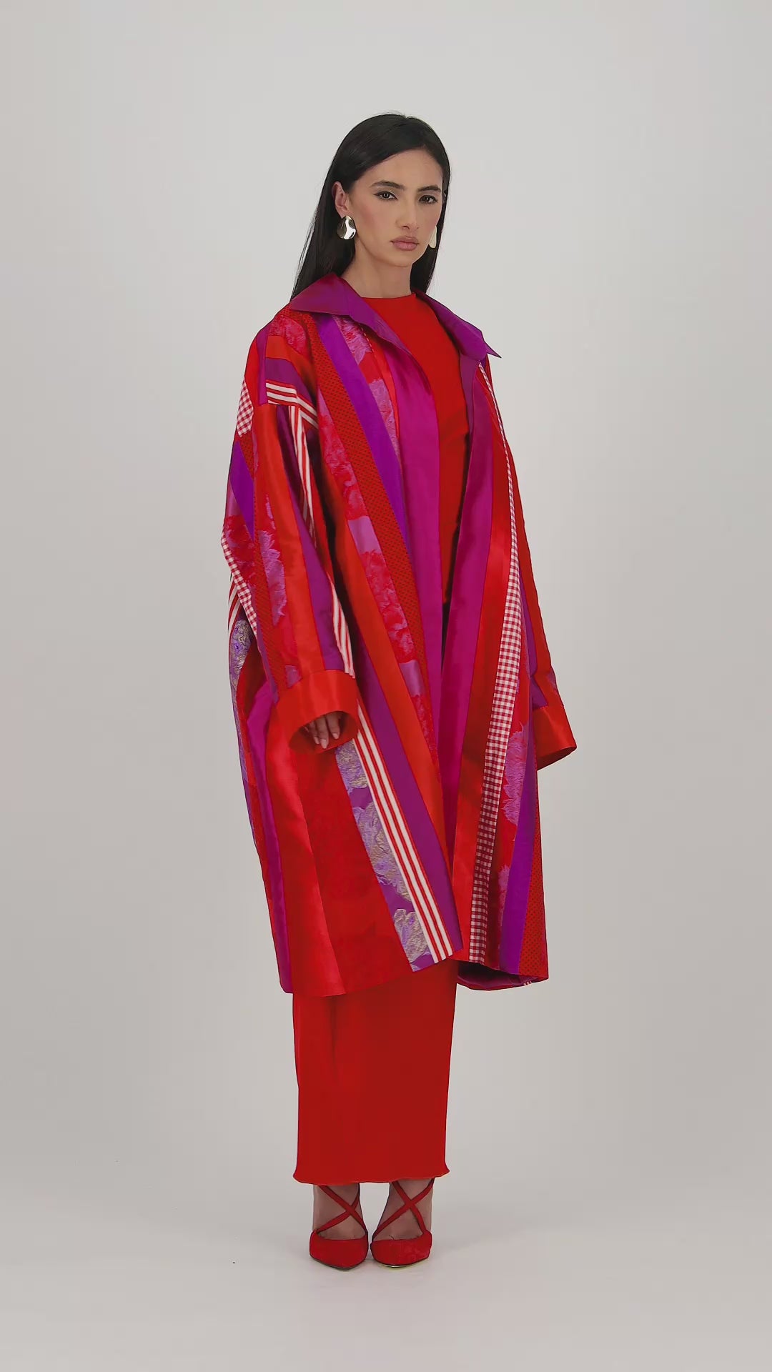 Hanuma Red Kimono